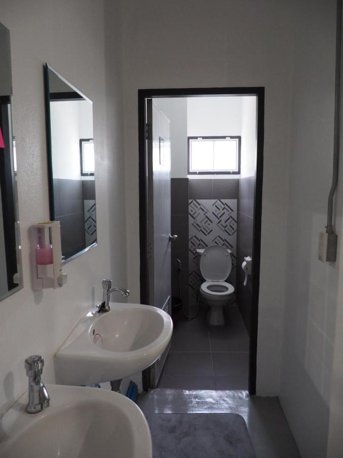 Prachan Hostel تونغ سالا المظهر الخارجي الصورة
