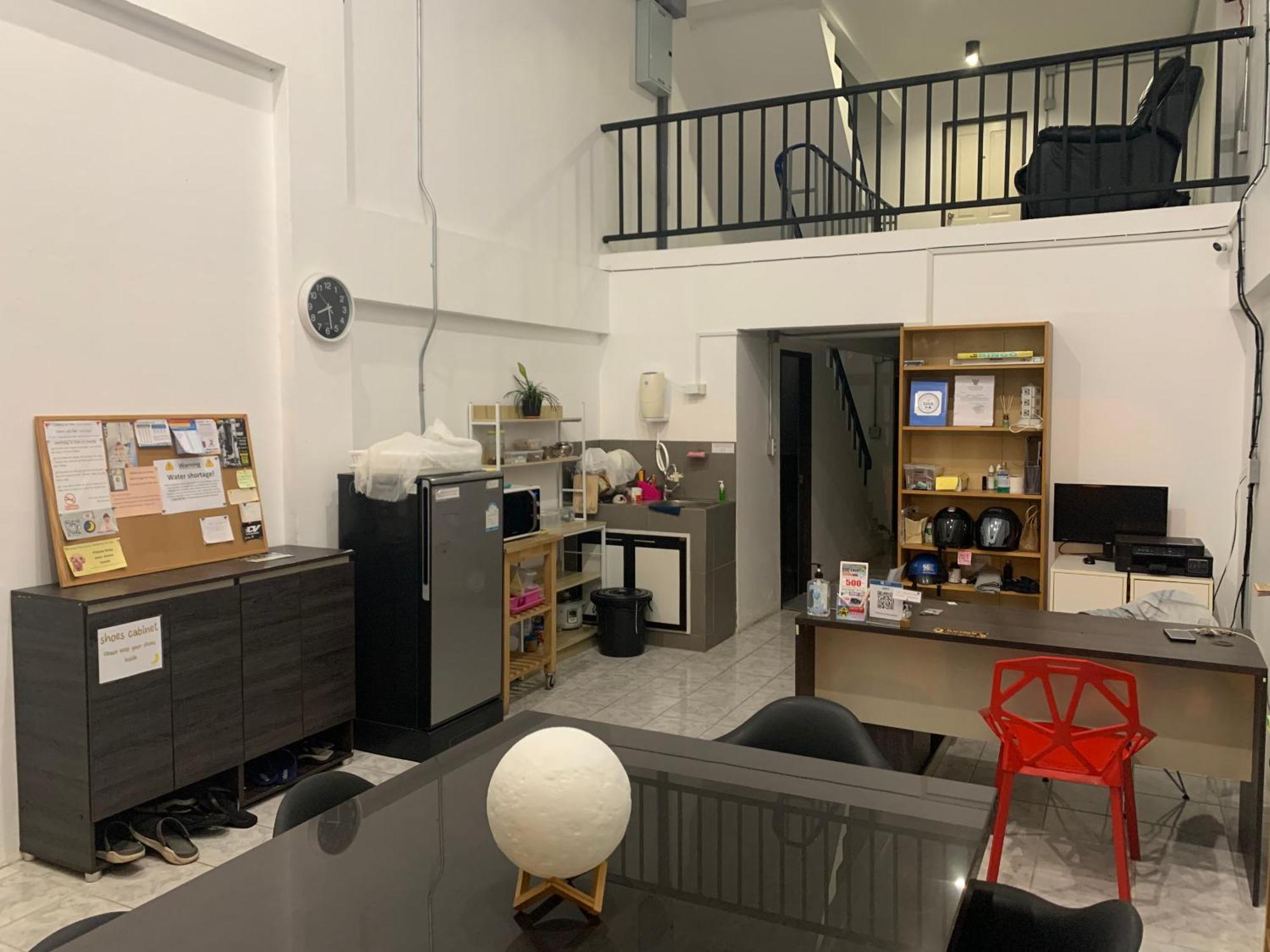 Prachan Hostel تونغ سالا المظهر الخارجي الصورة
